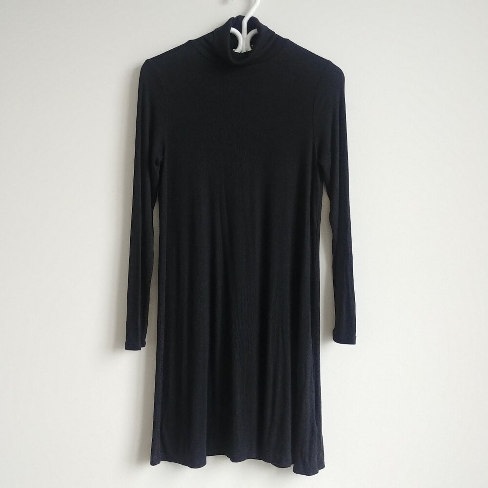 Gap relaxed fit black soft stretch mockneck turtleneck dress Medium Petite
